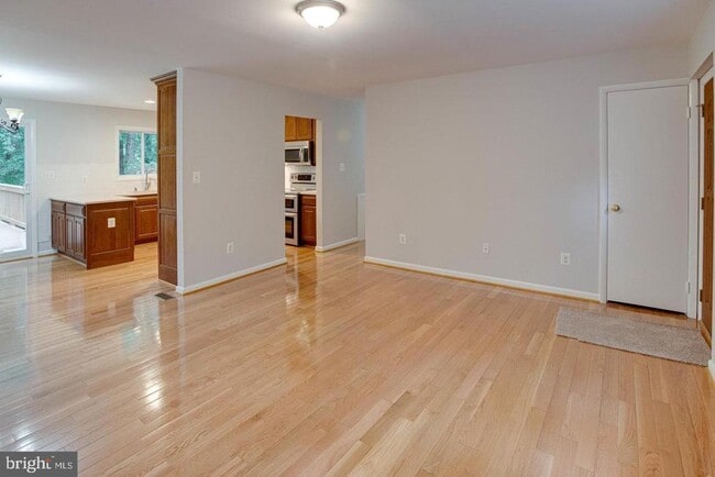 Photo - 12026 Waples Mill Rd