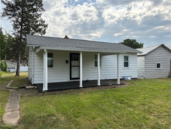 Building Photo - 1631 E High Ave Rental