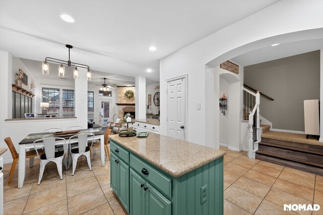 1128 Wilson Dr