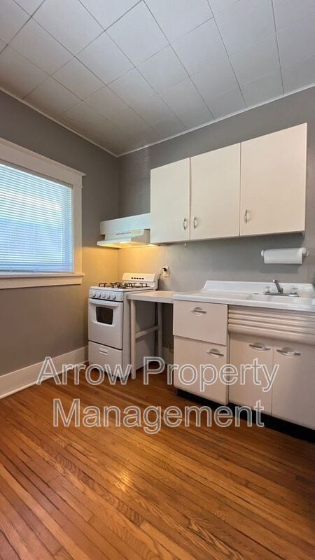 Photo - 1801 E Street Unidad 2