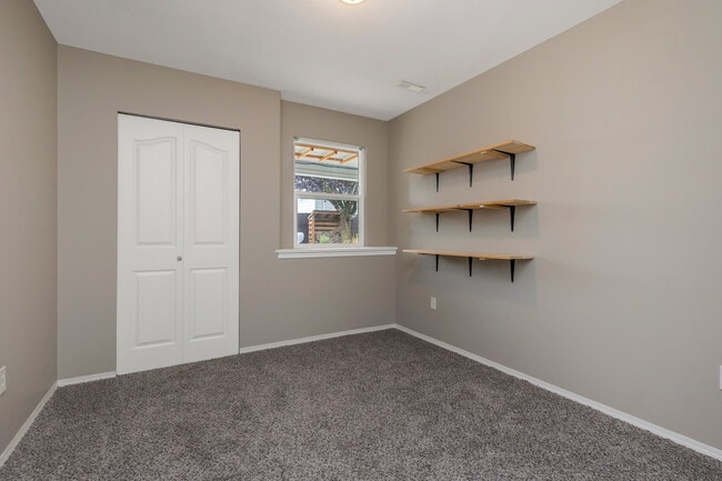 8181 Kunimoto Ct