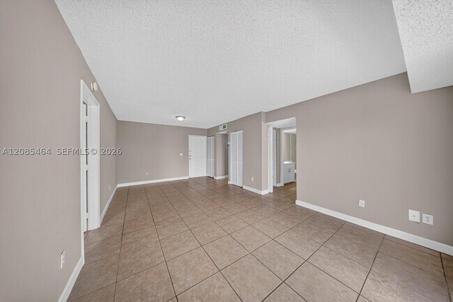 Photo - 8240 SW 210th St Unit 311