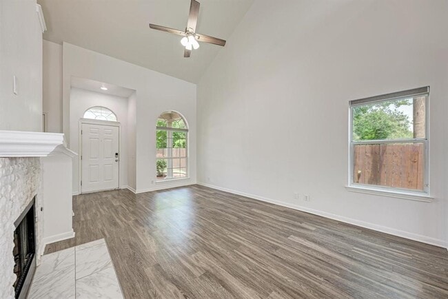 Photo - 216 Cassandra Dr