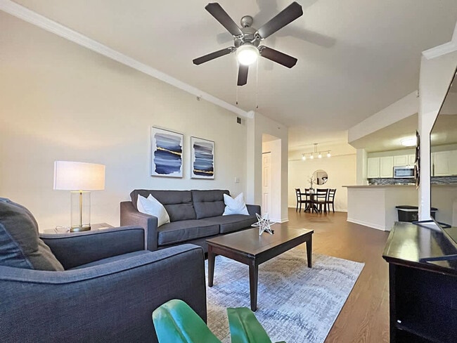 Photo - 9919 Montague St Unidad SI ID1504560P