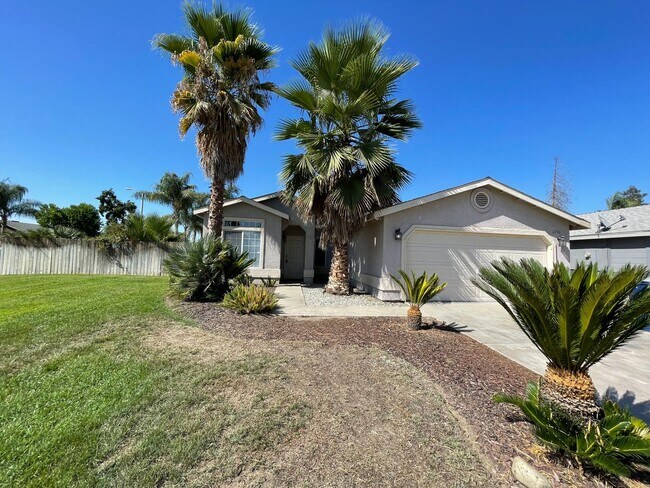 Fantastic home with swimming pool coming soon - Fantastic home with swimming pool coming soon