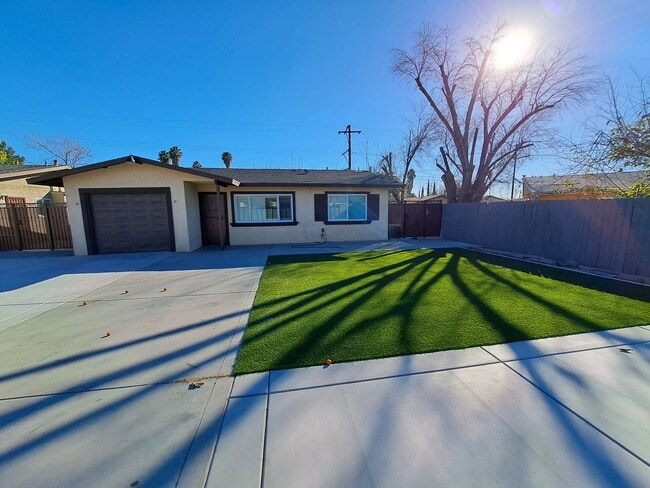 Photo - Nice and Cozy Duplex in the Heart of Hemet is now for rent