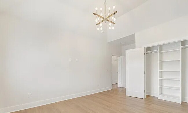 Photo - 445 Ramapo Valley Rd