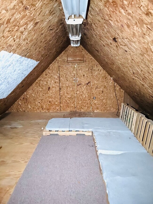 Photo - ** 4 Bed 2 Bath located in Forest Hills ** Call 334-366-9198 to schedule a self-tour