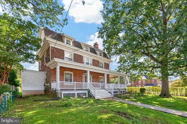 600 Church St