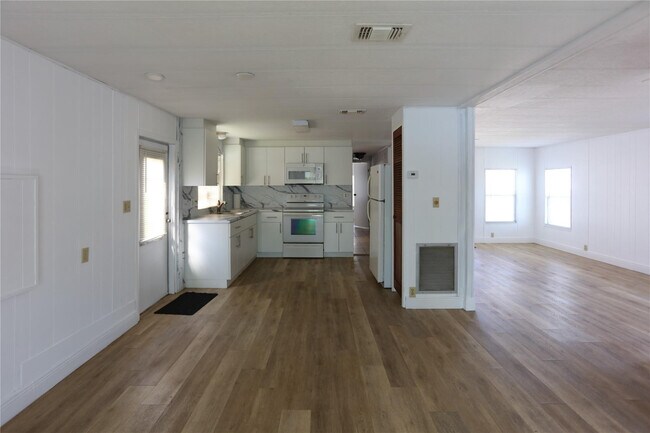 Photo - 21726 N Heritage Cir