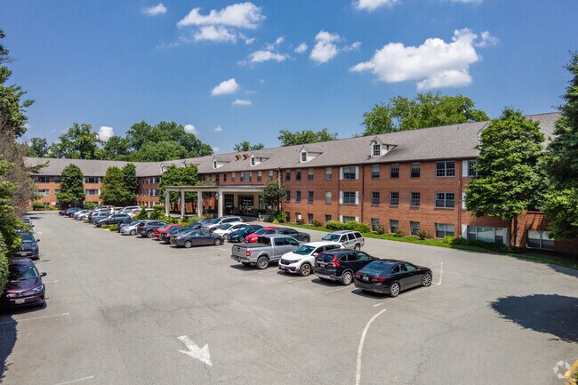 Photo - Kenwood Place