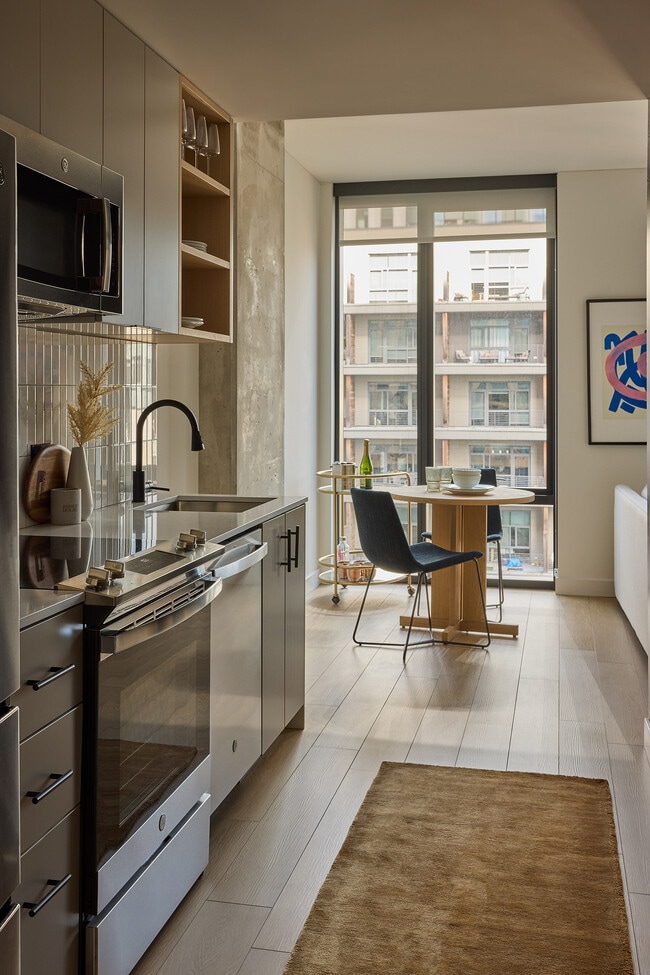 Quartz Countertops and Tile Backsplashes - Jessup House