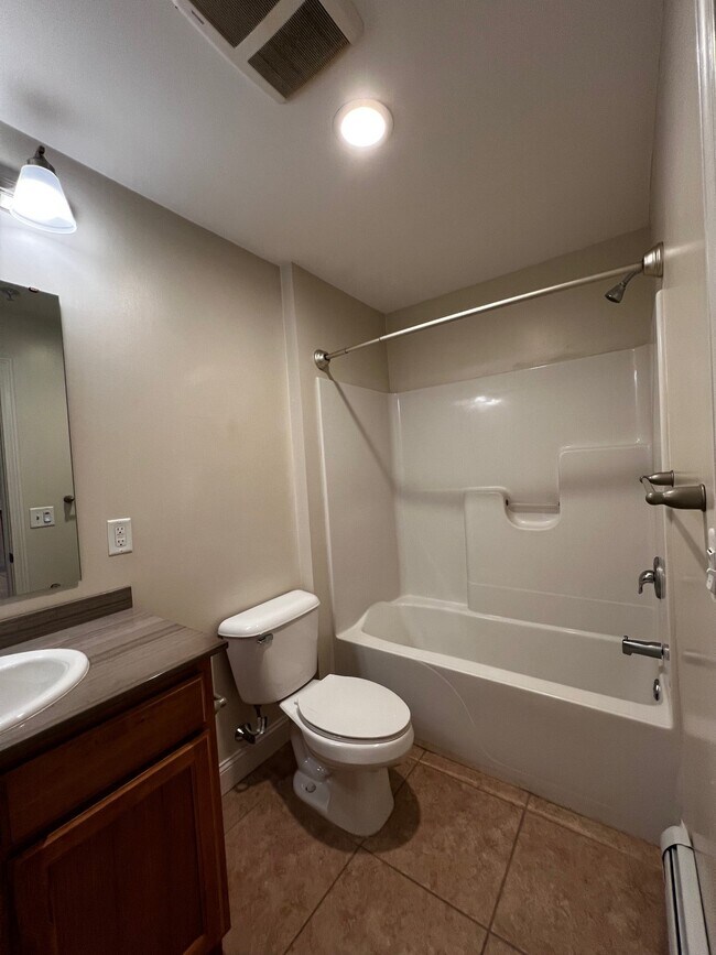 Photo - 9 Jenna Ln
