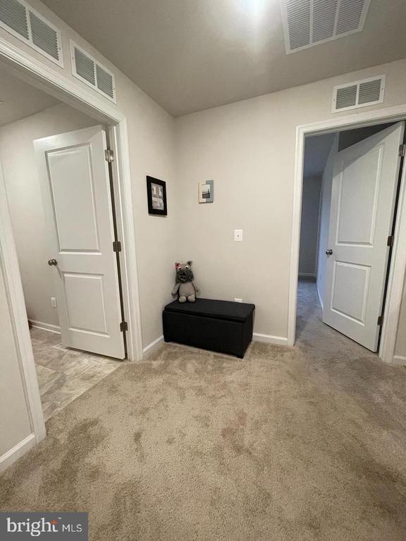 Photo - 9898 Obin Ln