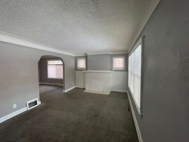 Photo - 15855 Sorrento Ave