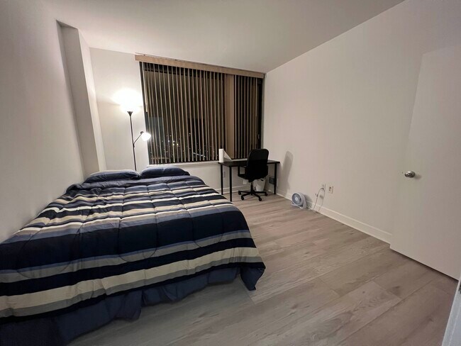 Photo - 718 4th St Unit ###