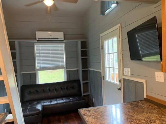 Photo - 182 Woodard Rd