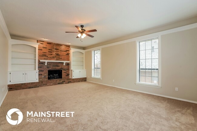 1100 Fountain Gate Ct