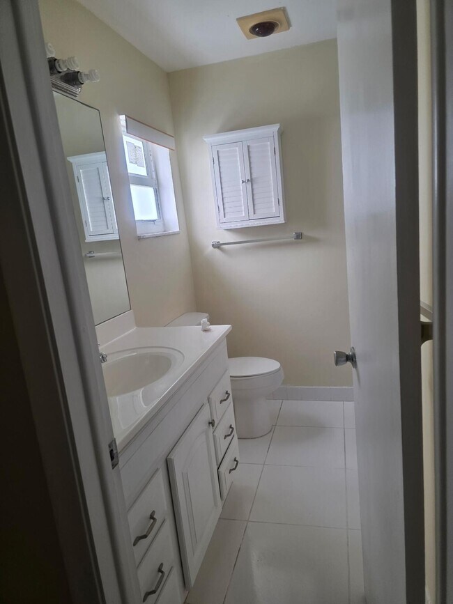 Photo - 1701 SW 16th St