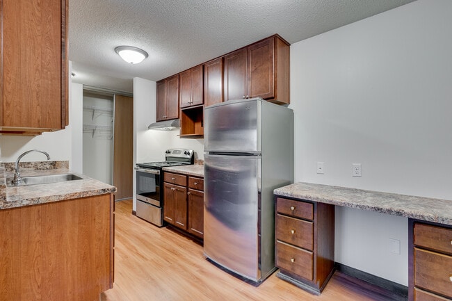 Building Photo - Garfield Terrace Rental