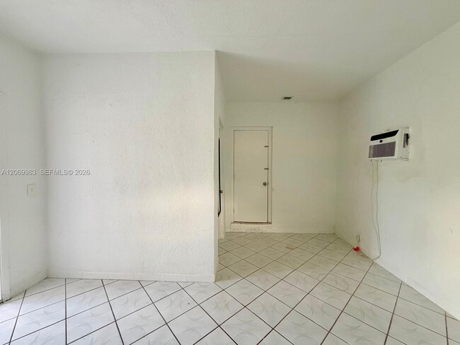 Photo - 1060 NW 116th St Unit 4