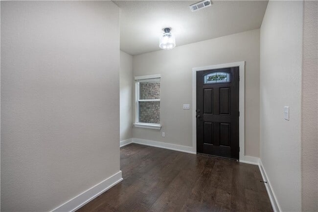 Photo - 37 Brierfield Ln