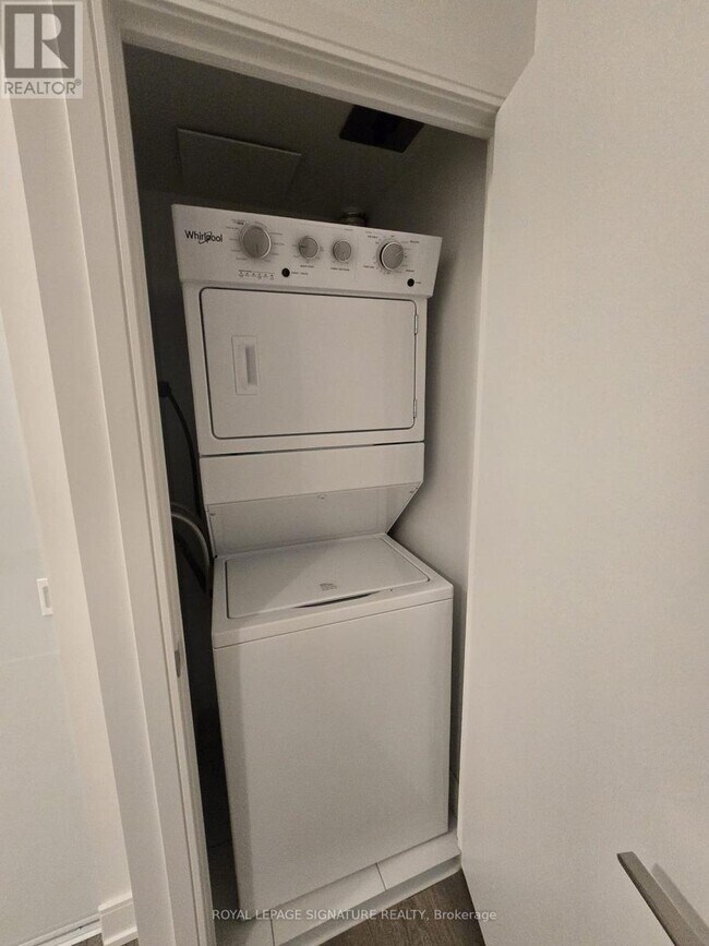 Photo - 1350 Ellesmere Rd Unité 522