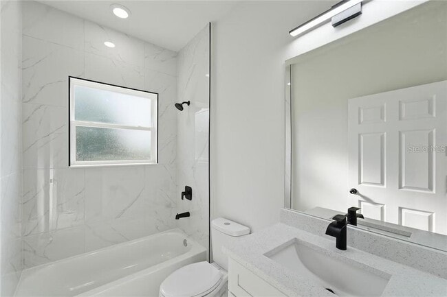 Photo - 3286 W Crandon Dr