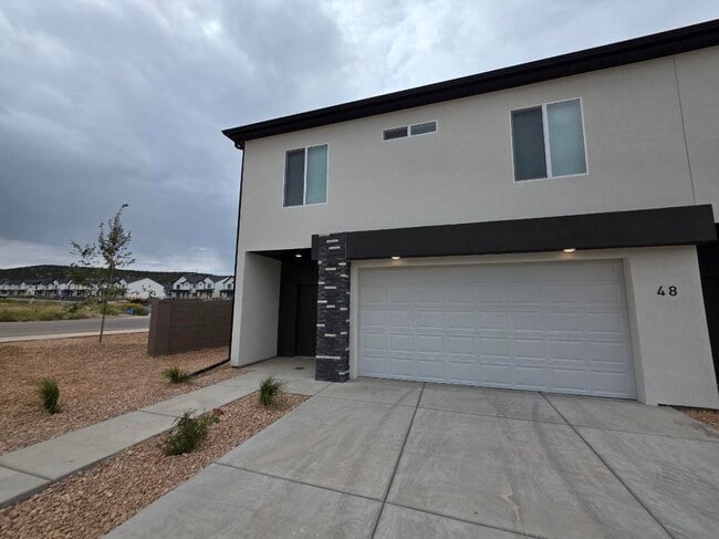 Building Photo - 2875 W Cody Dr Rental