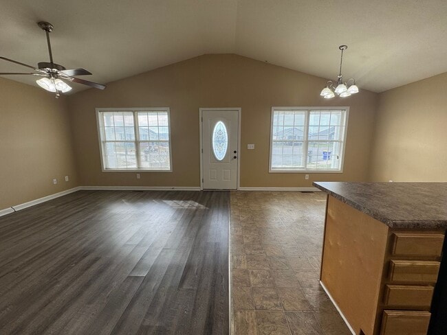 Photo - Spacious 3 bedroom, two bathroom home close to GM, Magna and Industrial Park