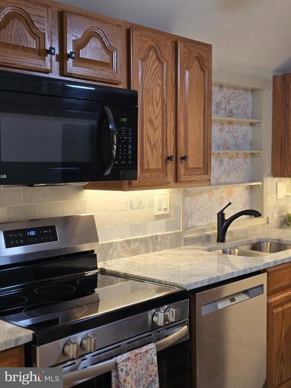 Photo - 1951 Conestoga Rd