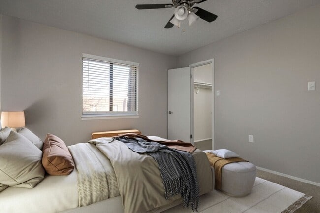 Photo - Meadowlark Apartments