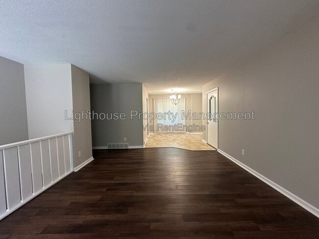 Photo - 120 Heather Hills Dr