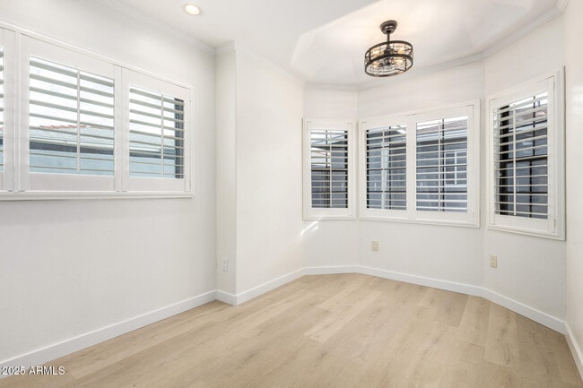 Photo - 1606 W Keim Dr