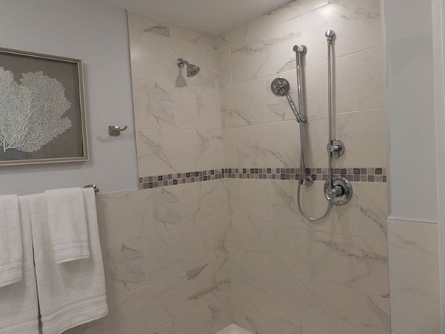 Photo - 532 Mulberry St Unit 1A