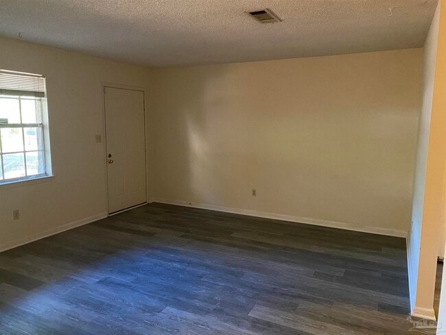 Photo - 5097 Yacht Harbor Cir