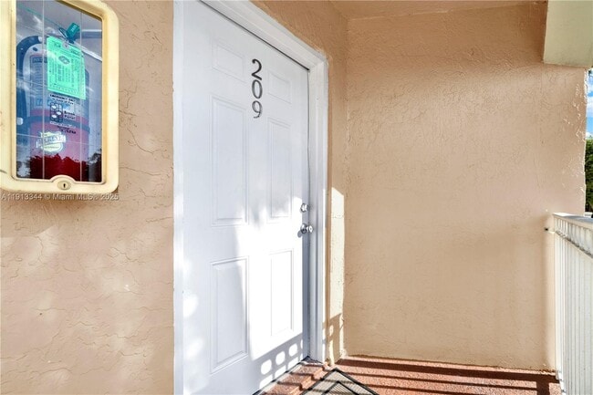 Photo - 675 NW 85th Ct Apartamento Unidad 8-209