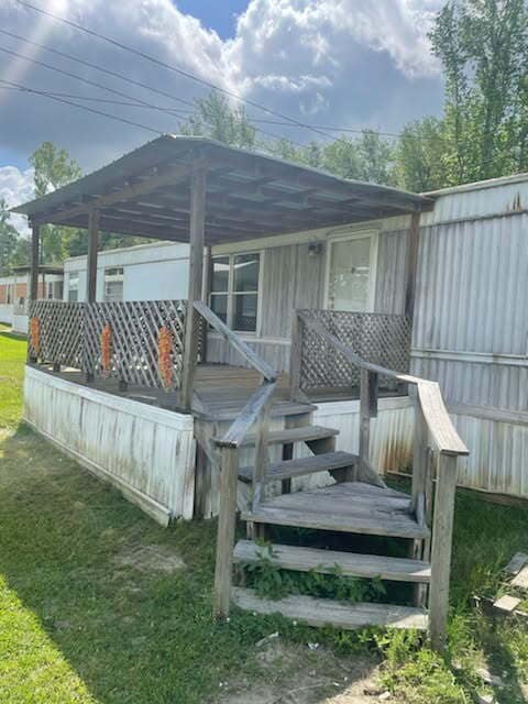 Photo - 3 Bedroom 2 Bath mobile home