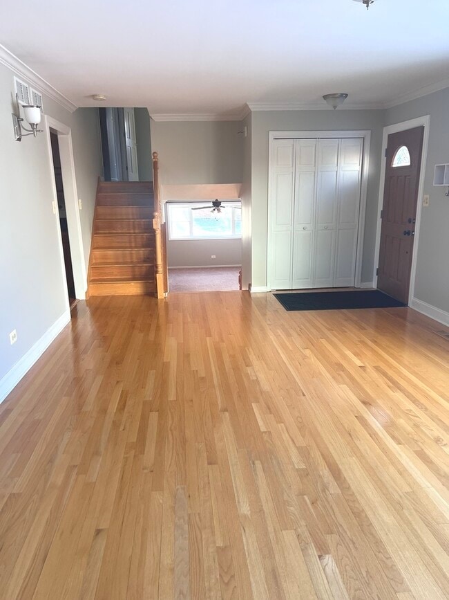 Photo - 7213 Bateman St