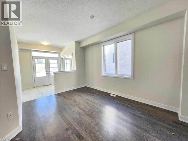 Photo - 70 Eastbridge Ave