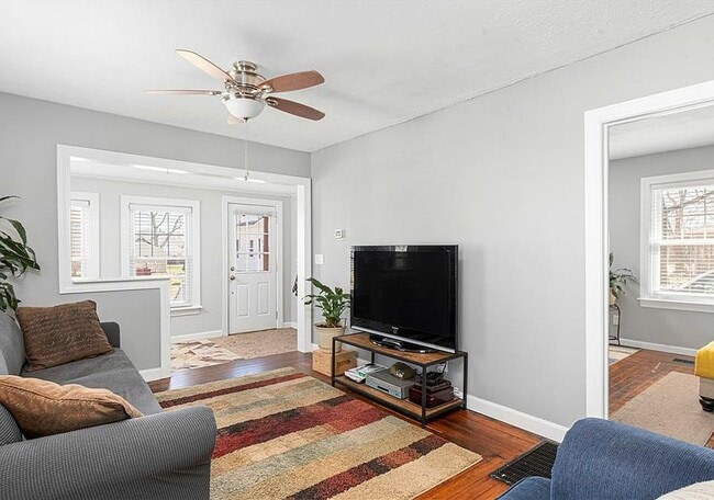 Photo - 187 Wendell Rd