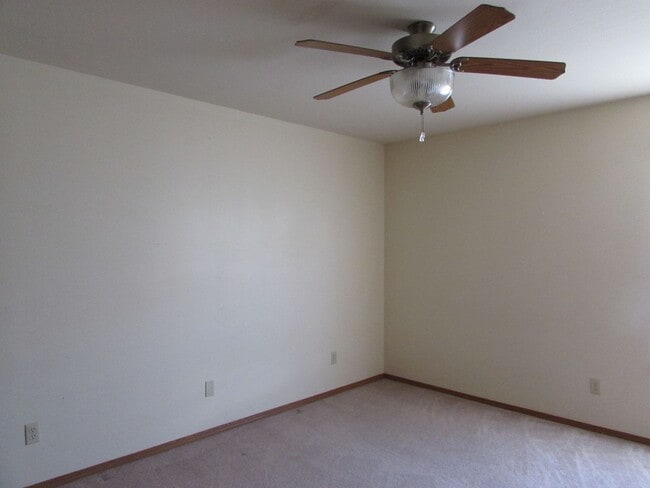 Photo - 20320 Skyview Dr Unit C