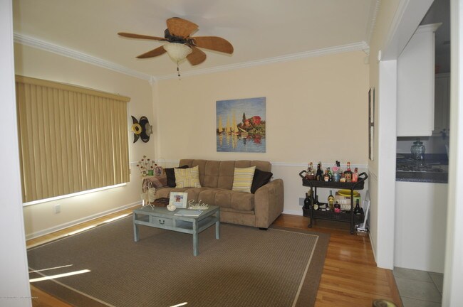 Photo - 1619 Ocean Ave