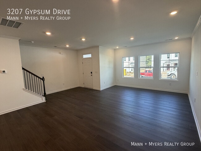 Photo - 3207 Gypsum Dr