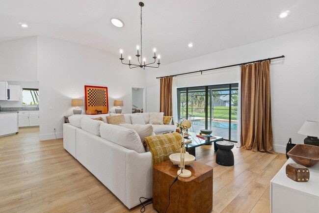 Photo - 13471 Barberry Dr