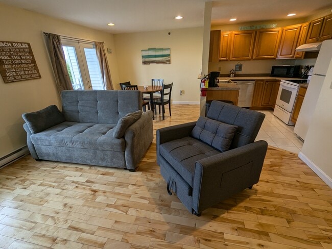 Photo - 5 Sunset Dr Unit 3