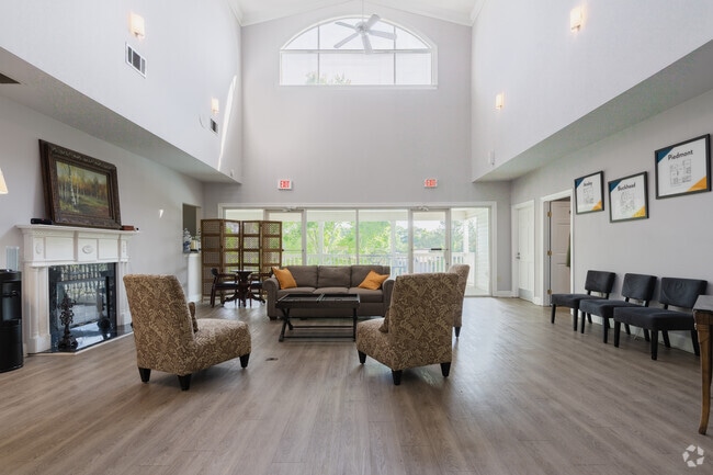 Leasing Office