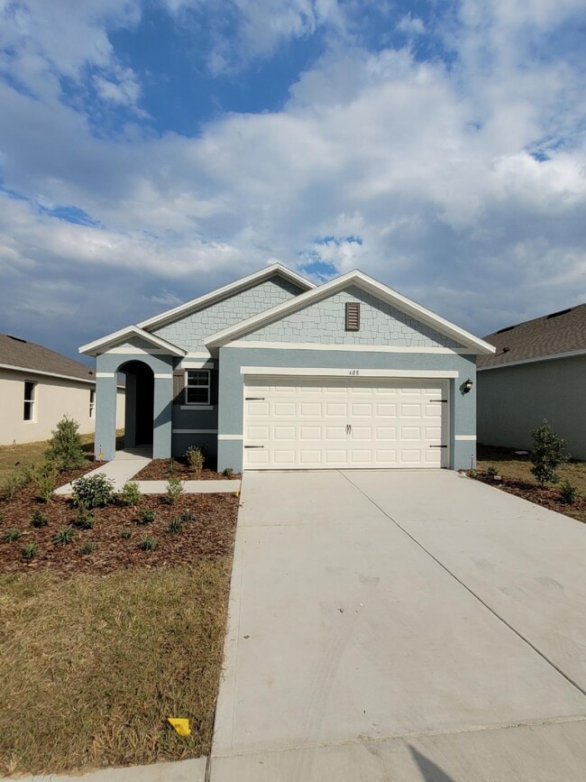Building Photo - 488 Lily Ln