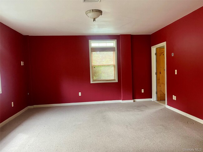 Photo - 769 Bullville Rd