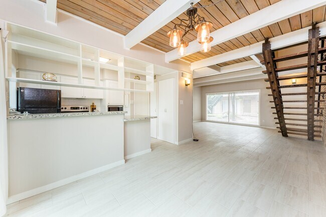 Photo - 3809 N Braeswood Blvd Unit 9